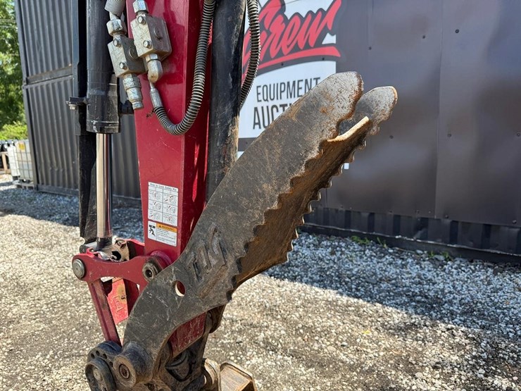 2021-yanmar-sv40-image-9