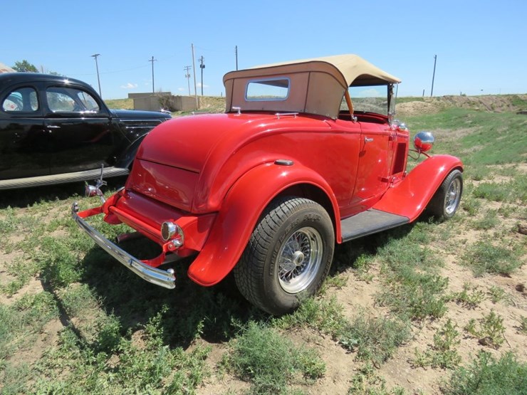 1932-ford-roadster-custom-image-13