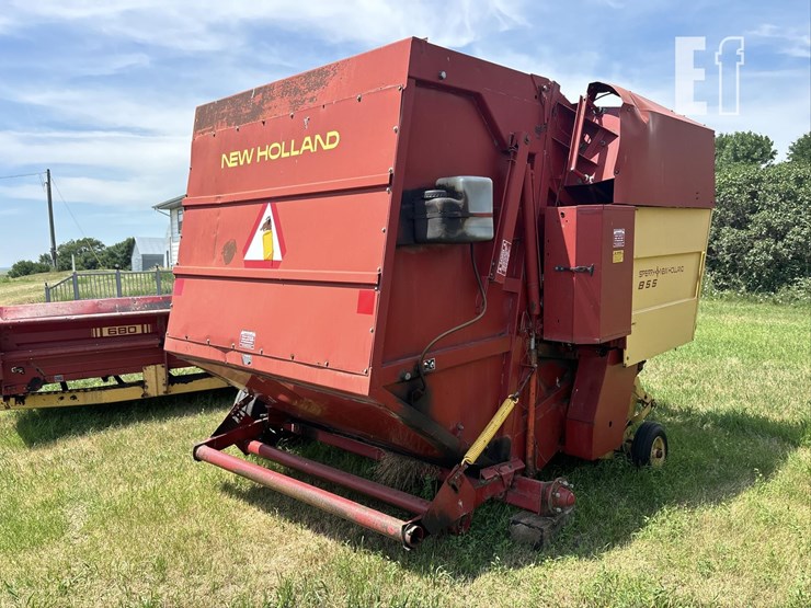 new-holland-855-image-13