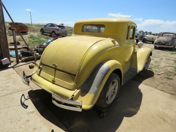 1933-plymouth-coupe-image-7