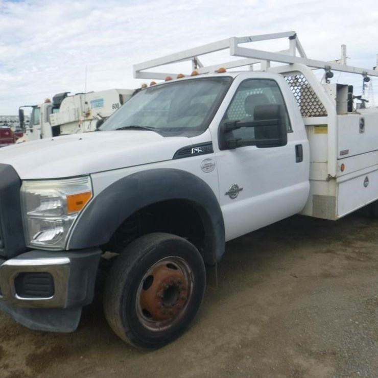 2015 FORD F550