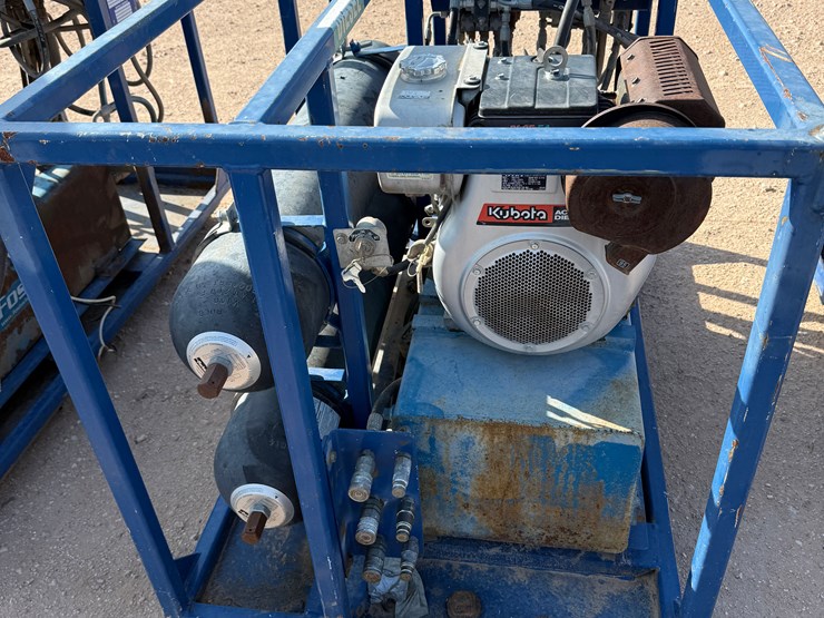 3k-wp-2-bottle-accumulator-nitrogen-backup-/-test-skid-p/b-kubota-actv-diesel-engine-image-5