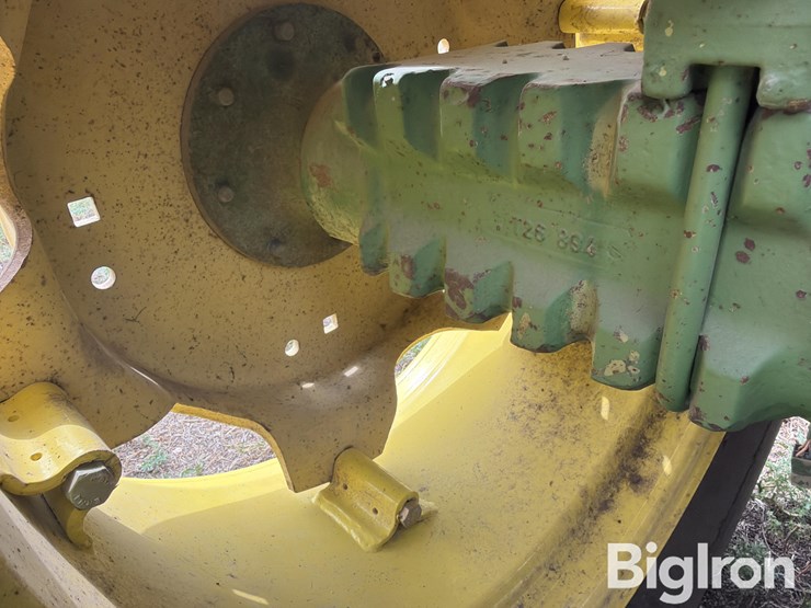 1975-john-deere-1530-image-15