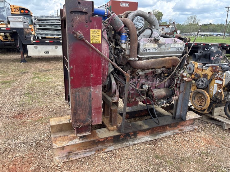 #1651-•-92-v8-detroit-engine-image-4
