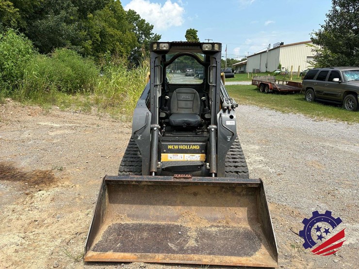 new-holland-c227-image-7