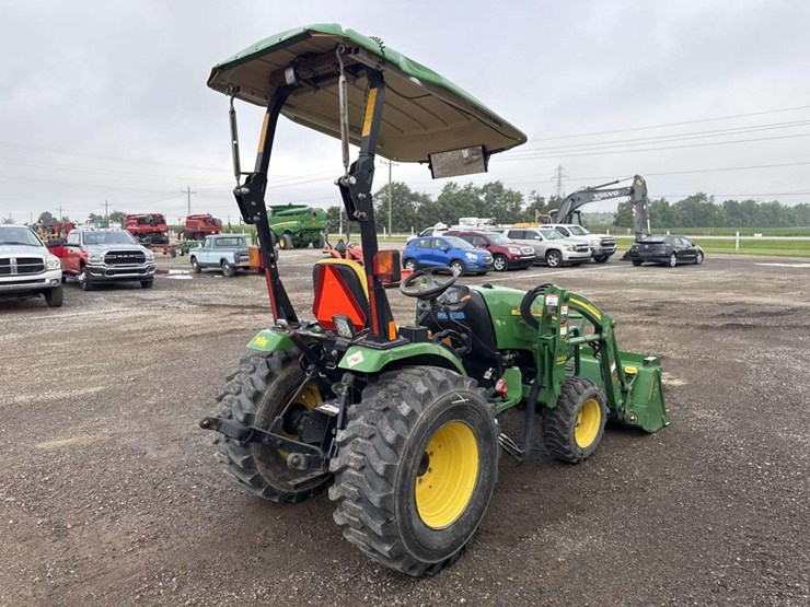 john-deere-2720-image-3