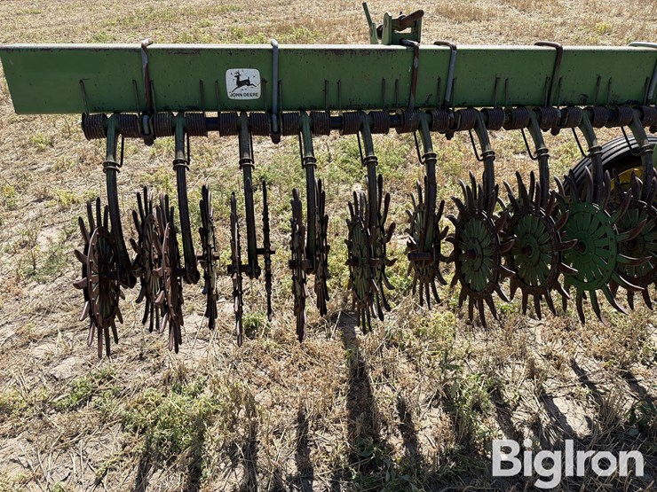 john-deere-400-image-12