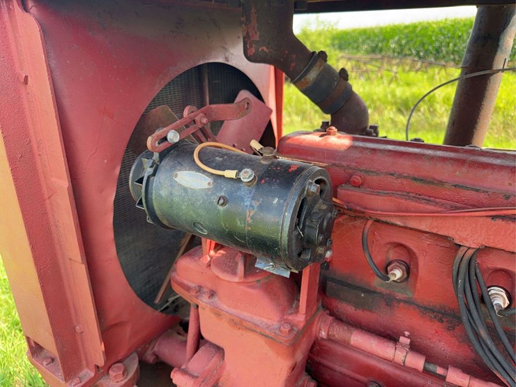 mccormick-deering-w-40-image-52