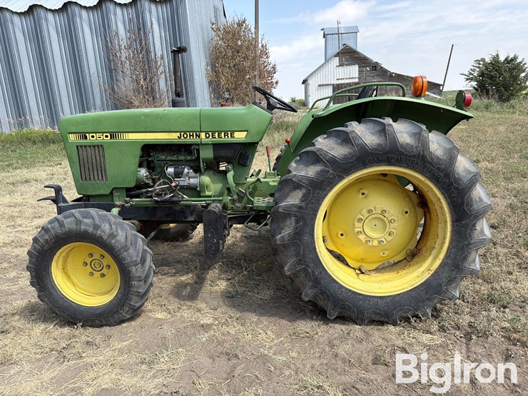 1984-john-deere-1050-image-8