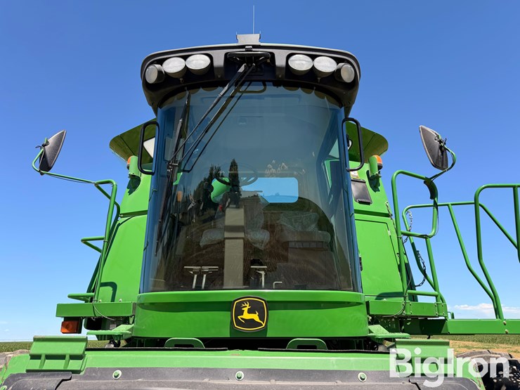 2011-john-deere-9770-sts-image-10