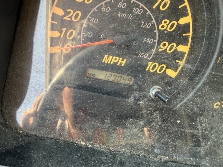 2007-gmc-w5500hd-image-33