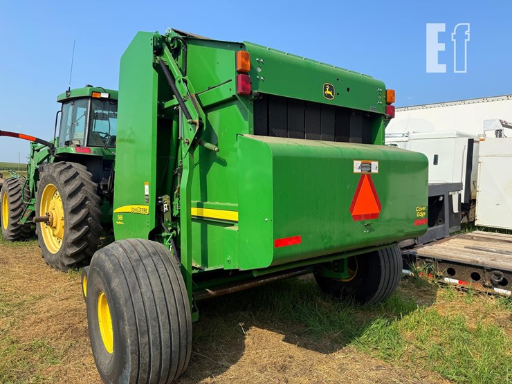 john-deere-569-image-1