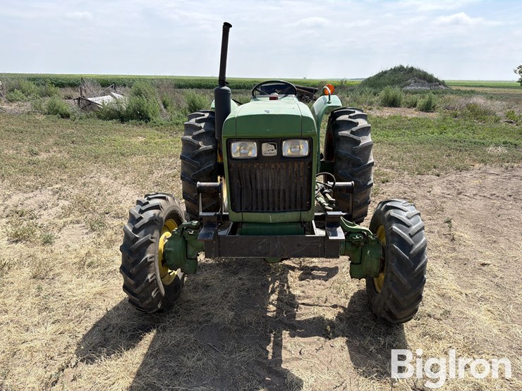 1984-john-deere-1050-image-2