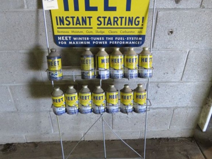 heet-display-and-cans-image-1