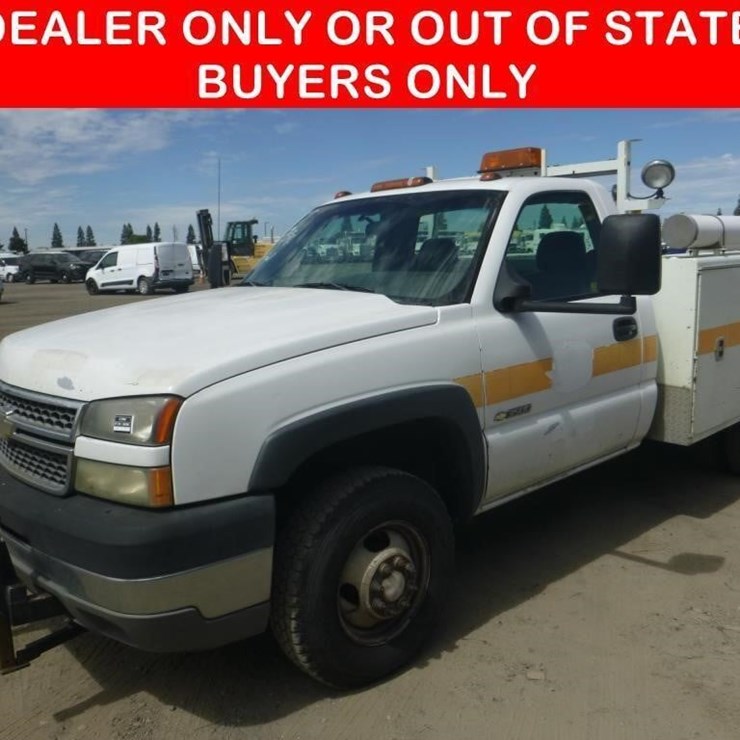 2005 CHEVROLET 3500