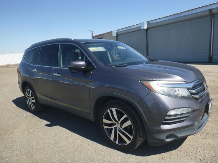 2018-honda-pilot-image-3