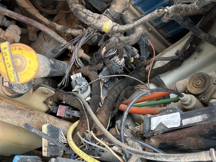 2003-international-durastar-4300-image-52