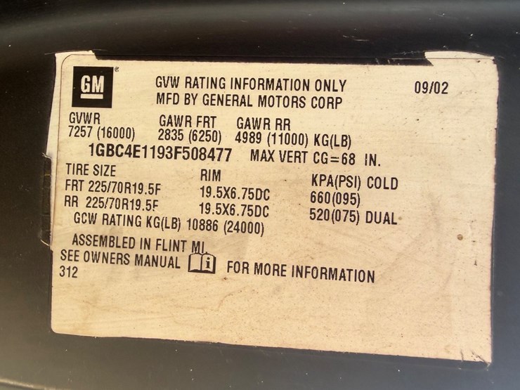#125-•-2003-cheverolet-4500c-flatbed-truck-image-14