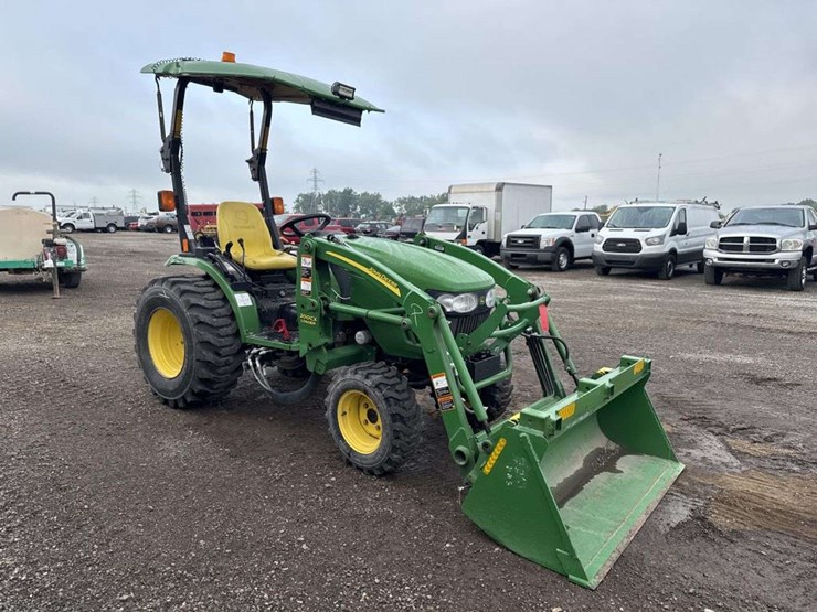john-deere-2720-image-4