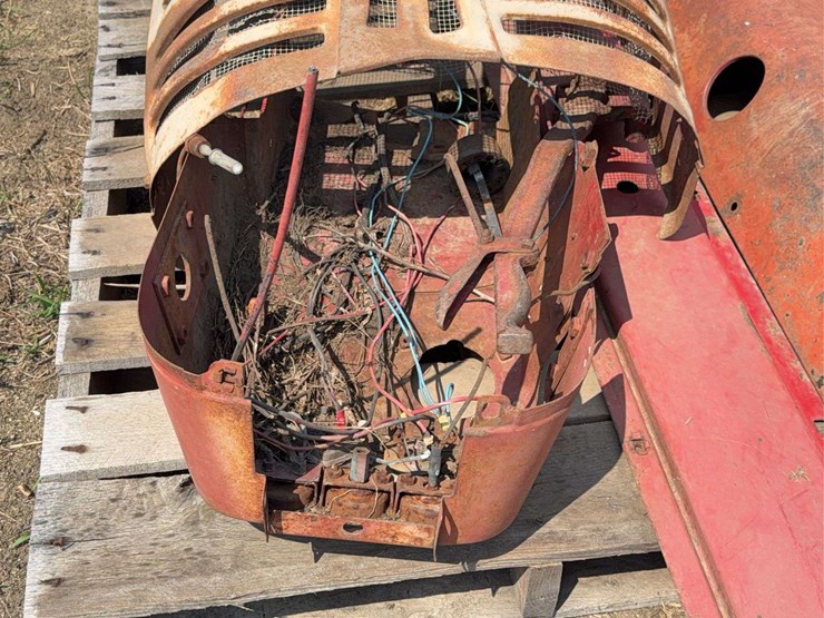 farmall-450-sheet-metal-image-10