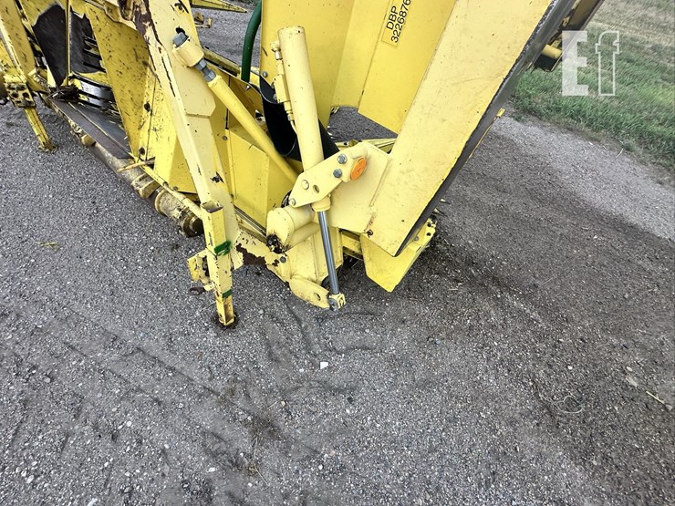 2003-john-deere-686-image-22