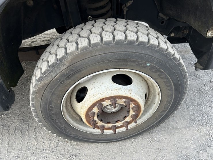 2009-ford-f450-xl-sd-image-13