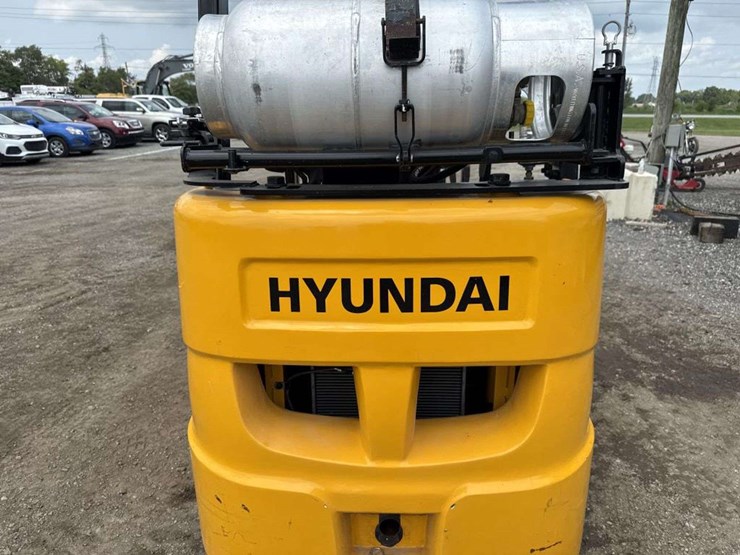 2021-hyundai-25lc-7a-image-11