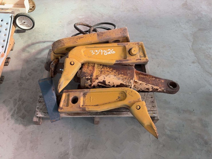 caterpillar-d5-image-1