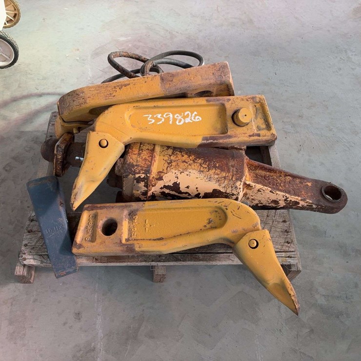 CATERPILLAR D5