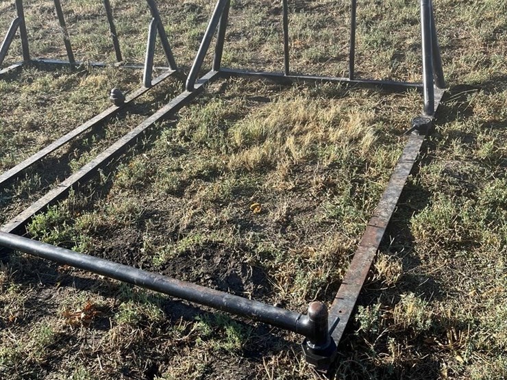 6--heavy-duty-headache-rack.-image-3