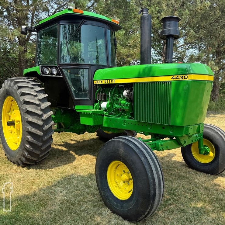 1973 JOHN DEERE 4430