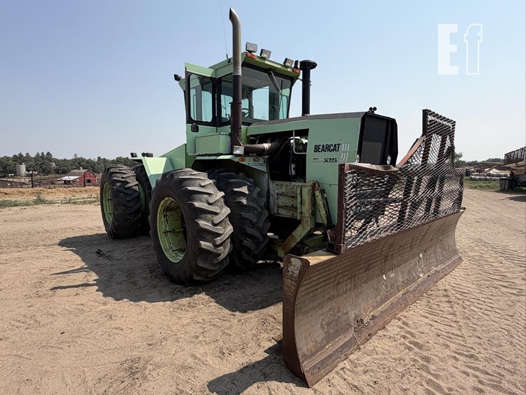steiger-bearcat-iii-st225-image-3