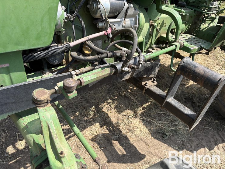 1984-john-deere-1050-image-13