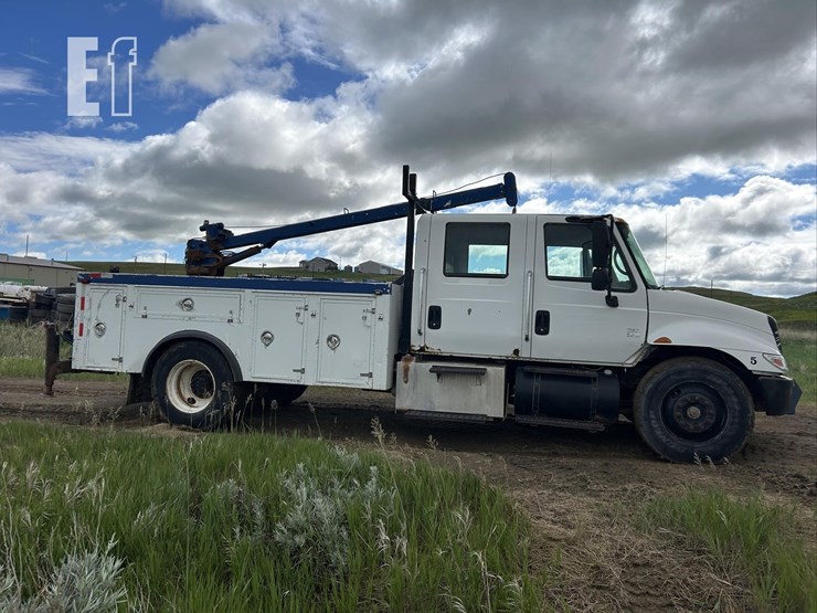 2003-international-durastar-4300-image-4