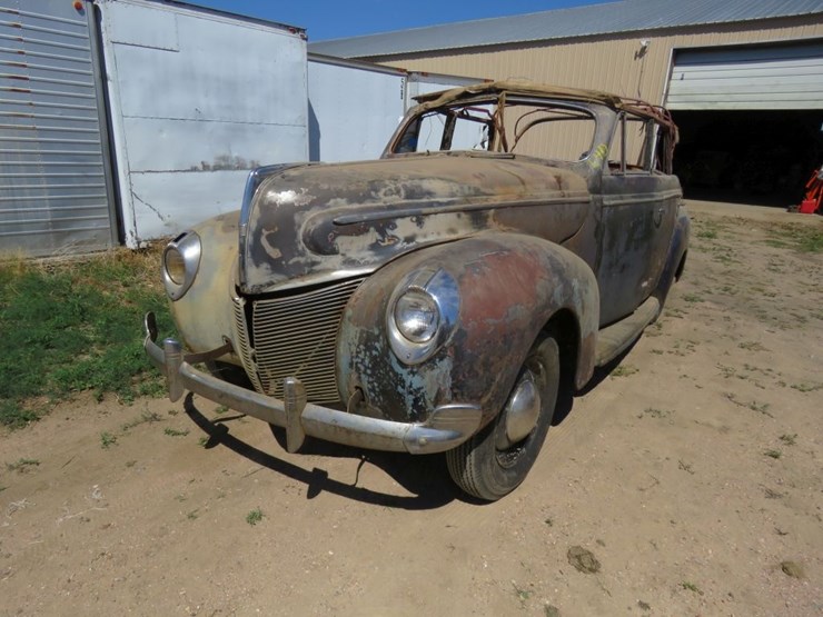 1940-mercury-4dr-phaeton-convertible-sedan-image-1
