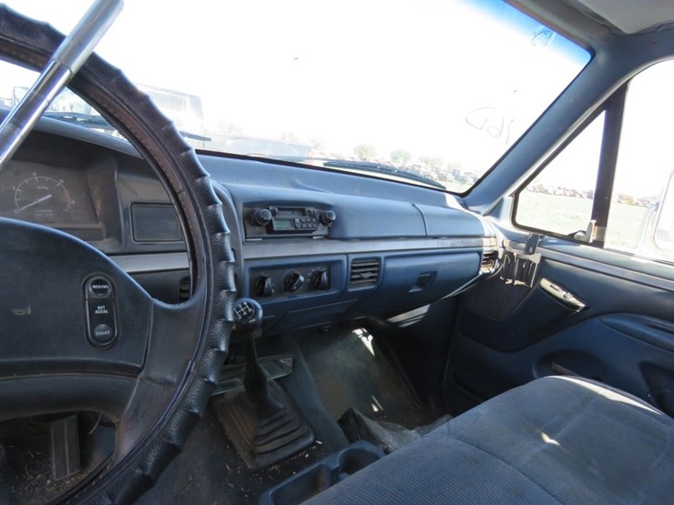 1995-ford-f350-xlt-image-17