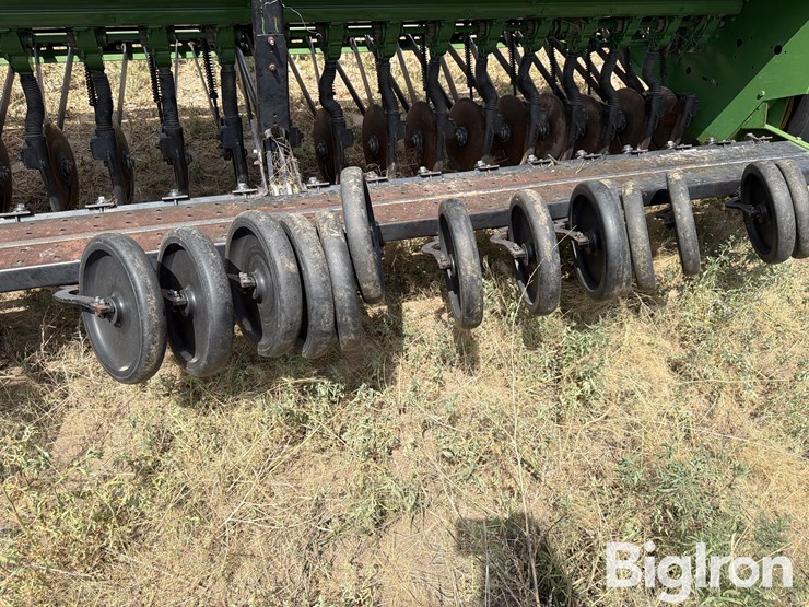 john-deere-8300-image-18