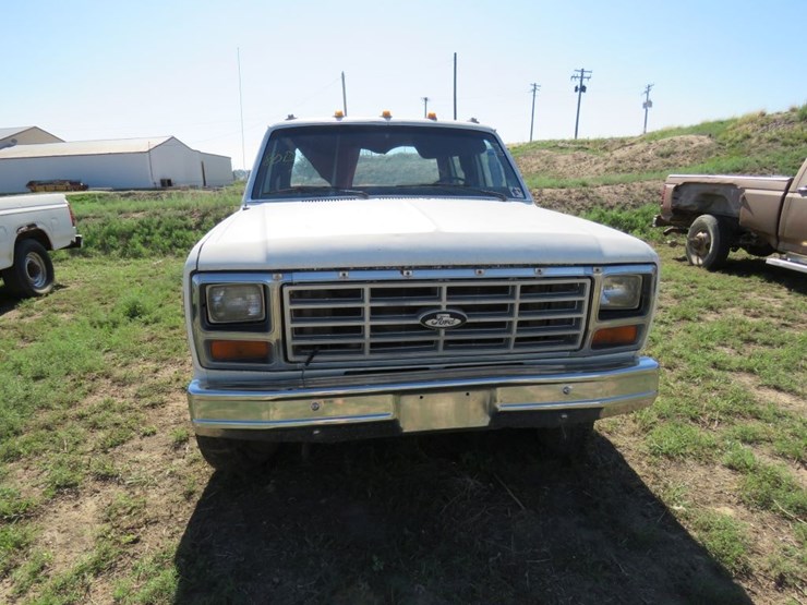 1985-ford-f350-image-2