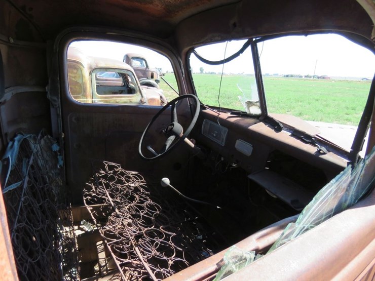 1941-ford-pickup-image-9