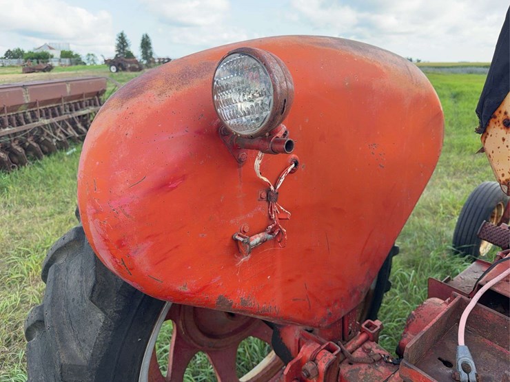 farmall-340-row-crop-image-37