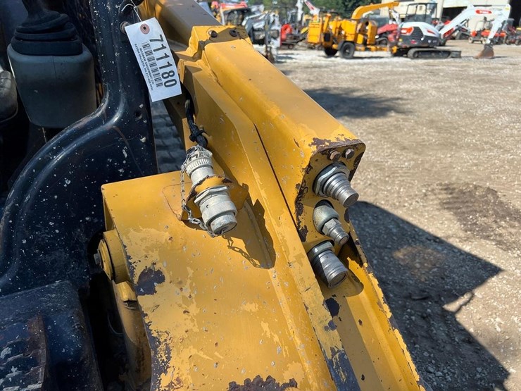 caterpillar-279d-image-12