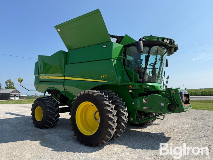 2024-john-deere-s770-image-3