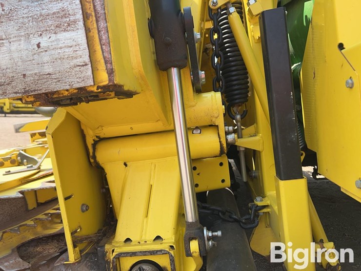 2014-john-deere-698-image-17