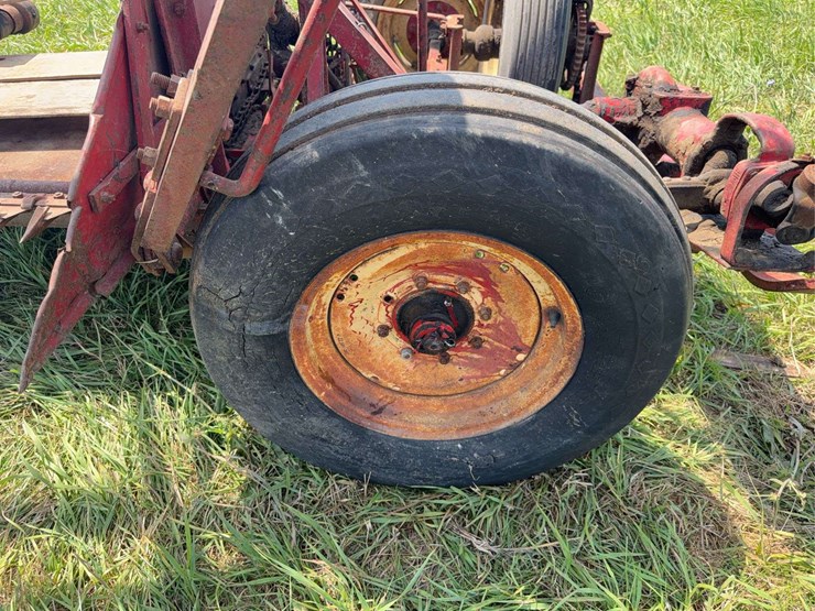 international-harvester-grain-binder-image-20