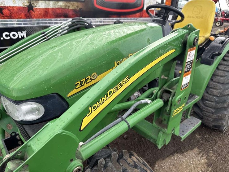 john-deere-2720-image-8
