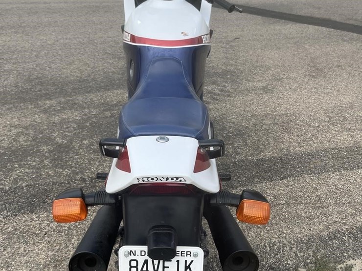 1984-honda-vf1000-7468-image-6