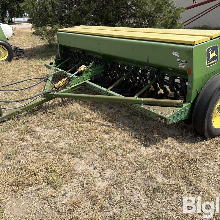JOHN DEERE 8300