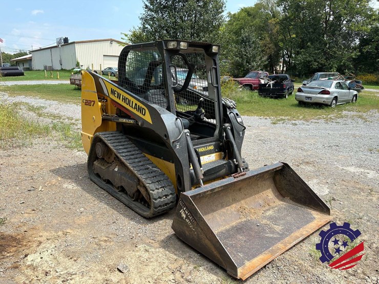 new-holland-c227-image-8