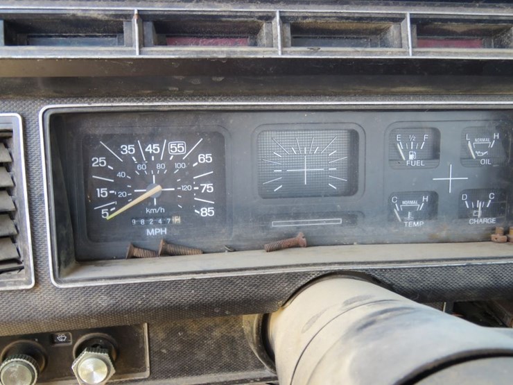 1983-ford-f350-image-9