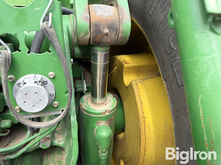1997-john-deere-8400-image-17